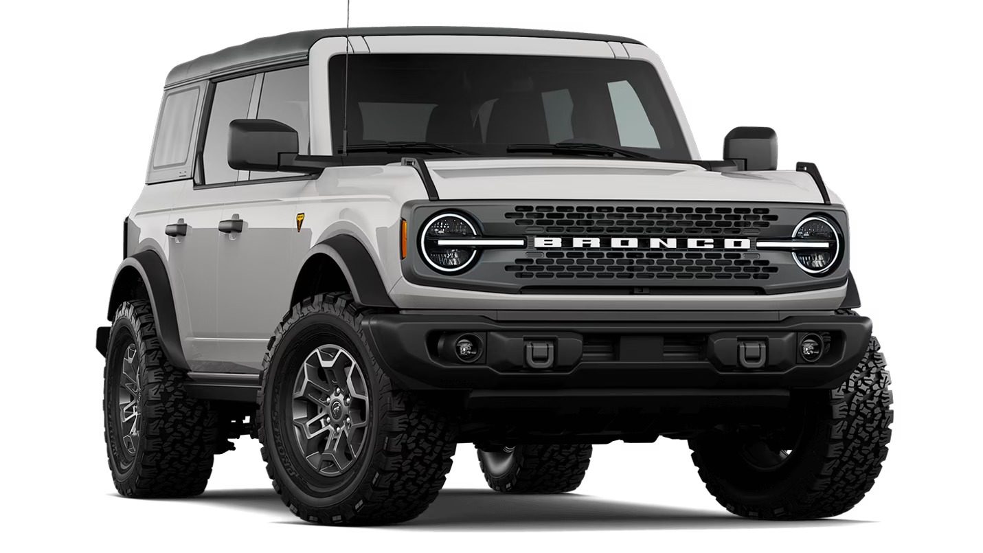 Bronco Badlands wheel + tire set