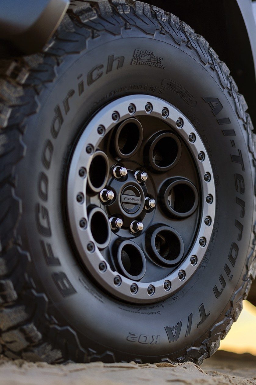 F-150 Raptor factory 17" beadlock-capable wheel + 37x12.5R17 BFGoodrich KO2 set (take-off)